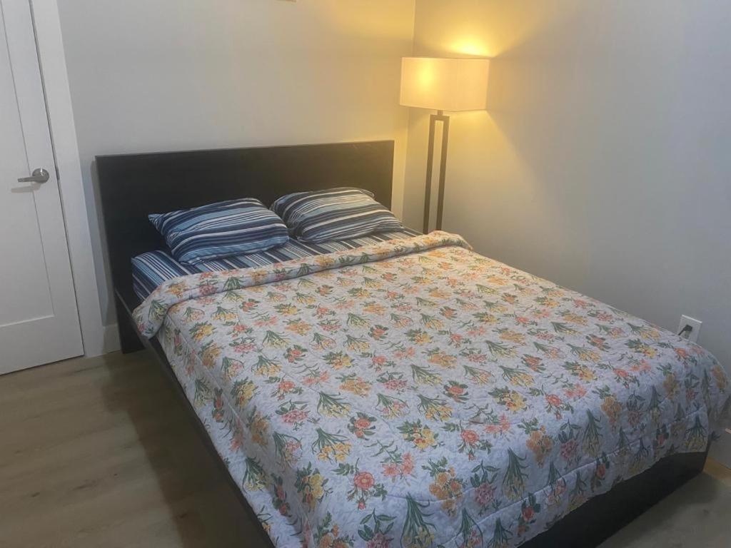 Stylish Room 8Mins To Newark Airport Exterior photo