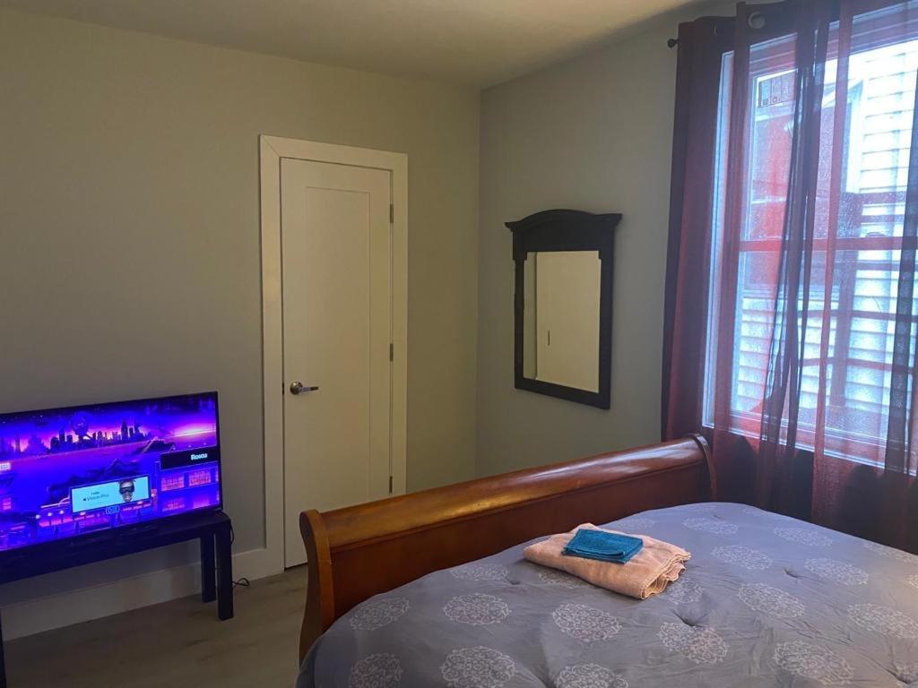 Stylish Room 8Mins To Newark Airport Exterior photo